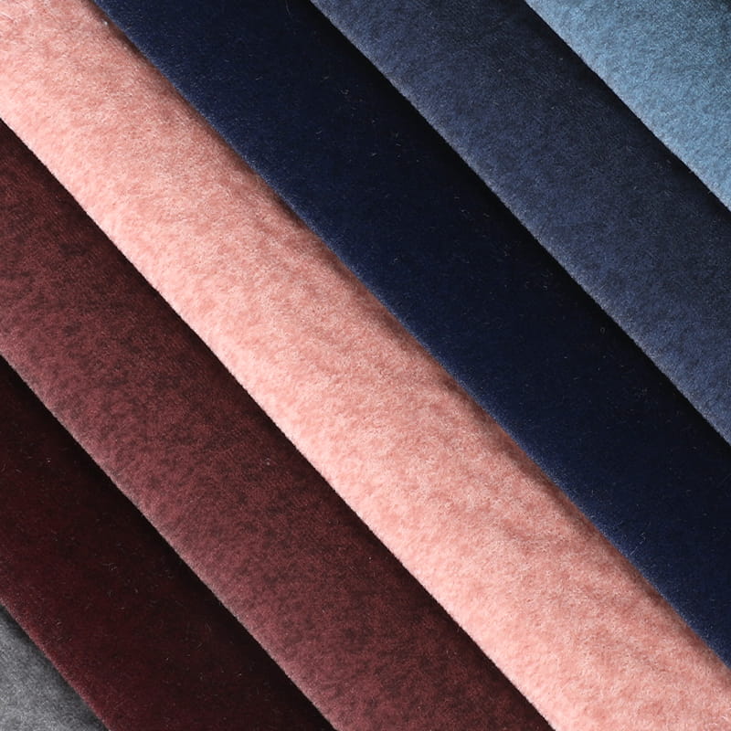 Processus classique MOSHA VELVET SOFA FURTILLAGE